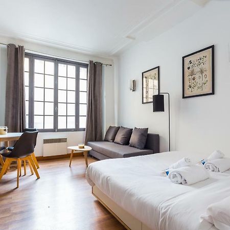 Cosy Studio - 4P - Palais Des Congres Apartment Paris Bagian luar foto